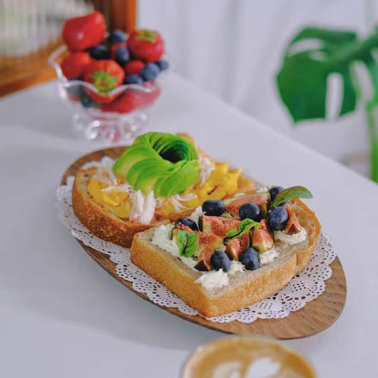 How to Use Wooden Trays for Stunning Dessert Displays