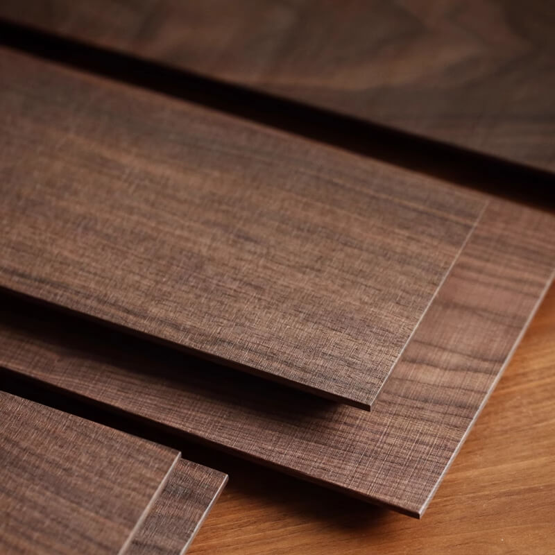 Walnut_Rectangle_Brushed_Serving_Board