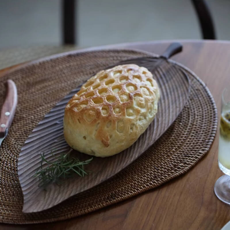 leaf shaped decorative tray