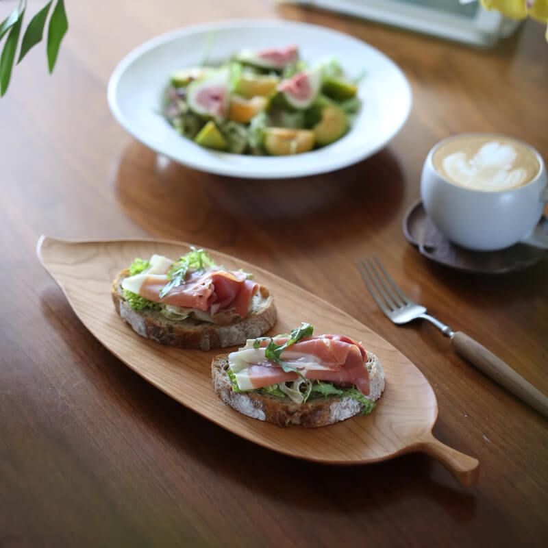 leaf shaped decorative wooden tray